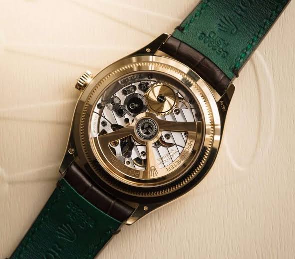 How To Spot Clone Watches: A Step-By-Step Guide